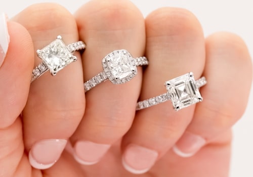 Halo Engagement Rings: A Modern Trend