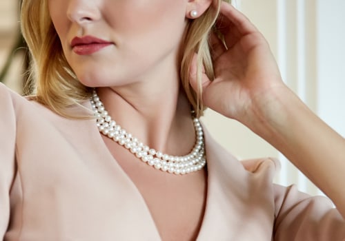 Pearl Necklaces - Everything You Need to Know